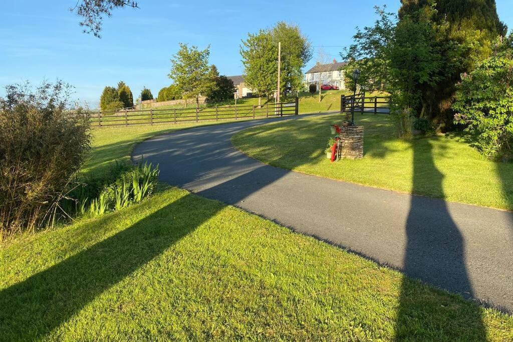 Lake District Romantic Get Away In 1 Acre Gardens Off M6 เพนริท ภายนอก รูปภาพ