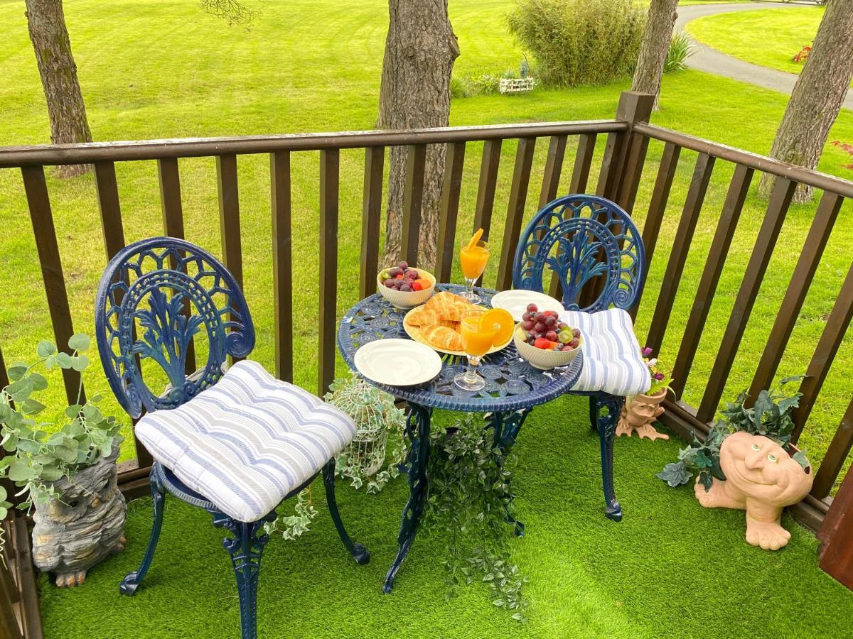 Lake District Romantic Get Away In 1 Acre Gardens Off M6 เพนริท ภายนอก รูปภาพ