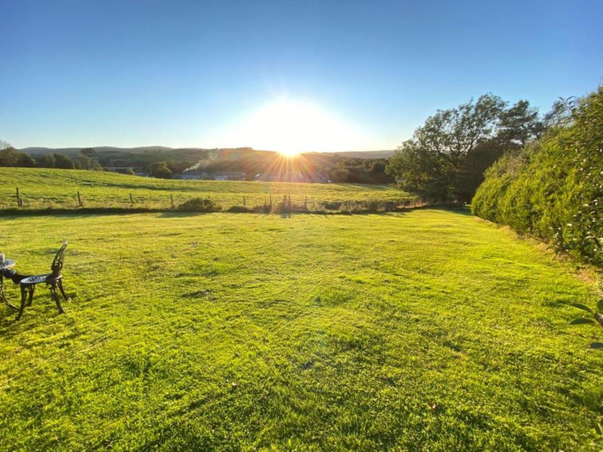 Lake District Romantic Get Away In 1 Acre Gardens Off M6 เพนริท ภายนอก รูปภาพ